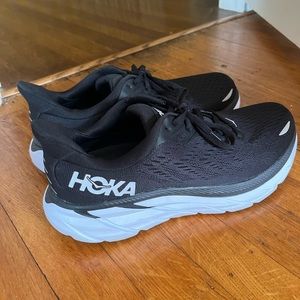 Hoka Women’s Clifton 8 Running Shoes